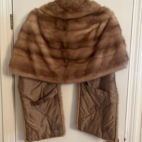Vintage Mink Stole - Picture 3 of 3